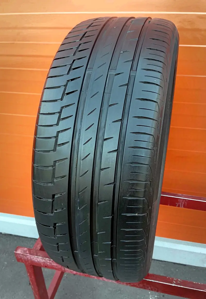 Б/у шина 215/40 R17 Continental PremiumContact 6