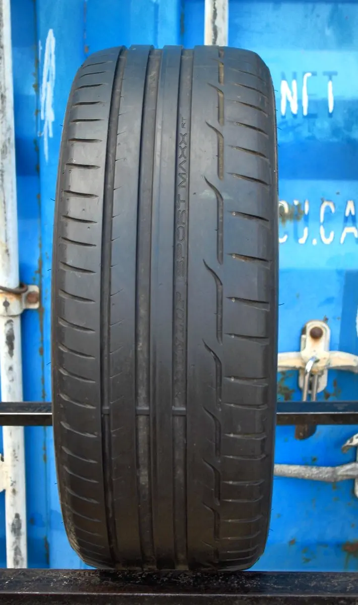 Б/у шина 215/40 R17 Dunlop SP Sport Maxx RT