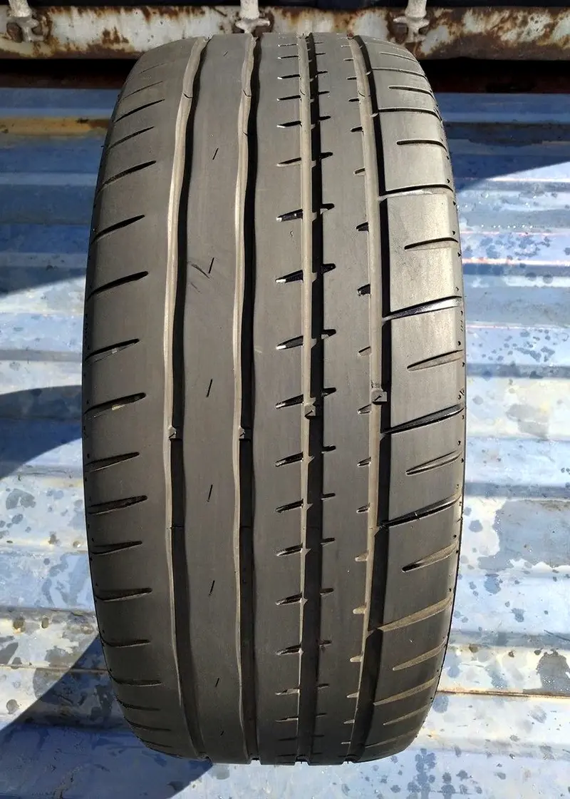 Б/у шина 215/40 R17 Hankook Ventus S1evo K107