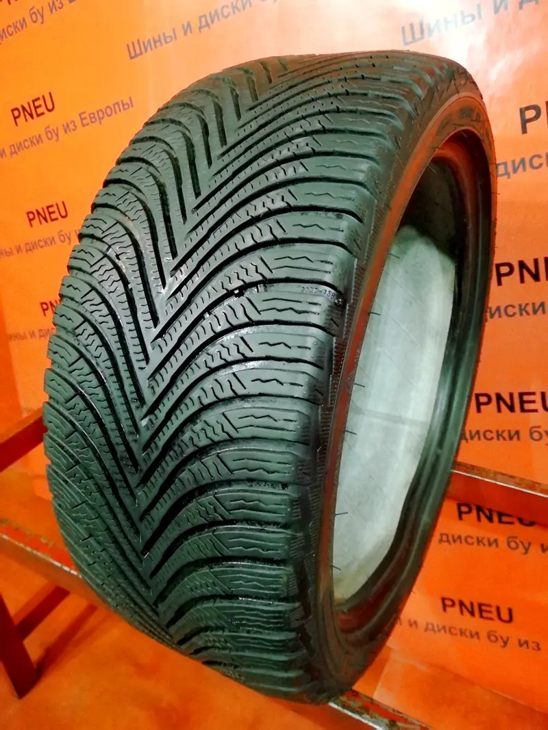 Б/у шина 215/40 R17 Michelin Alpin 5
