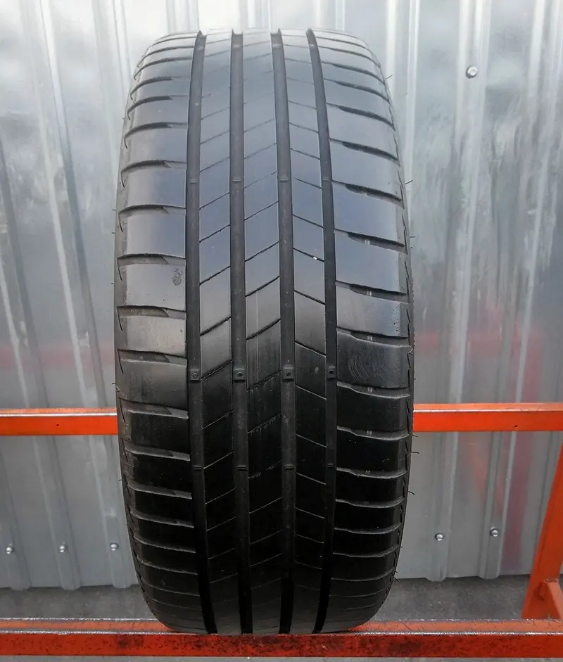 Б/у шина 215/40 R18 Bridgestone Turanza T005