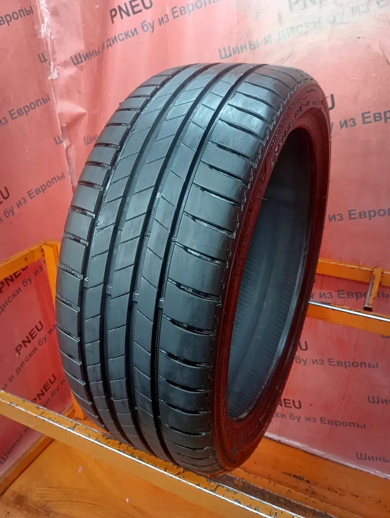 Б/у шина 215/40 R18 Bridgestone Turanza T005