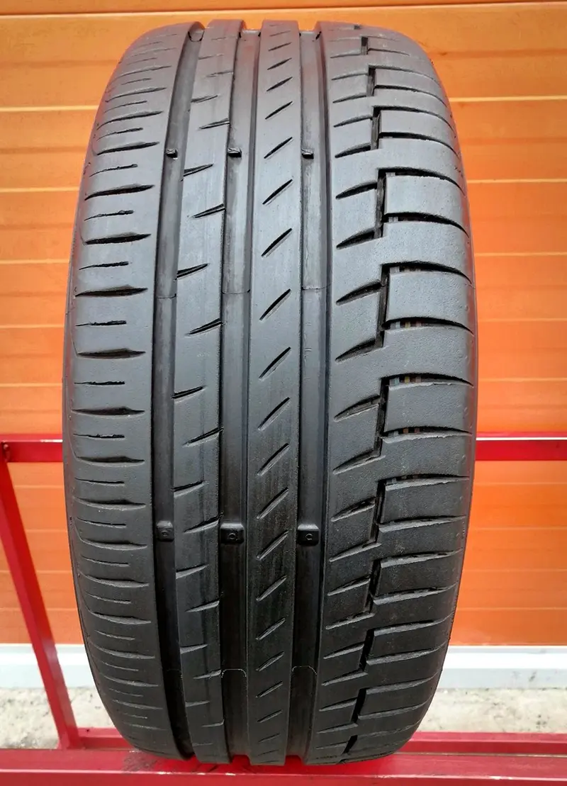 Б/у шина 215/40 R18 Continental PremiumContact 6