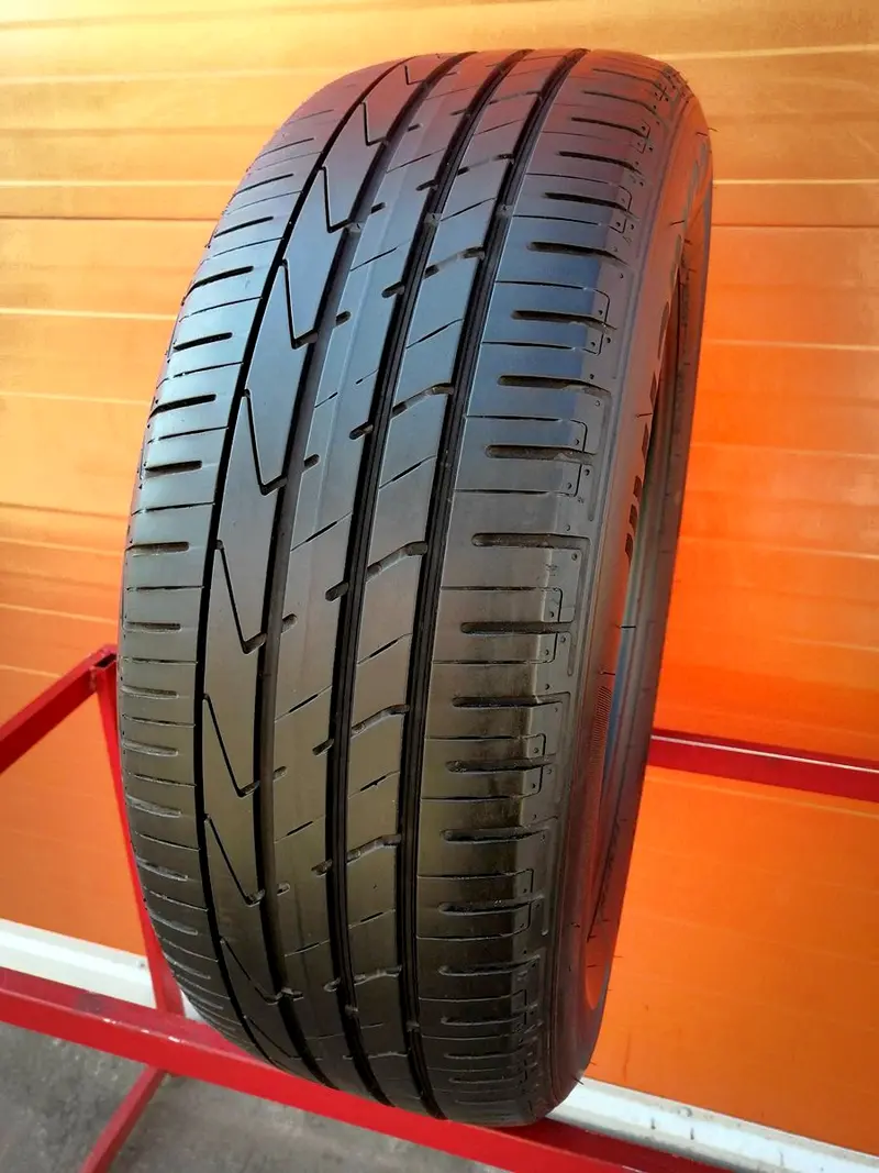Б/у шина 215/40 R18 Hankook Ventus S1evo 2 K117