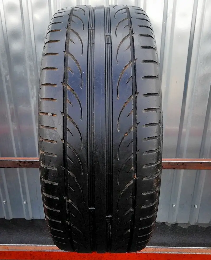 Б/у шина 215/40 R18 Hankook Ventus V12 evo 2 K120, фото 1
