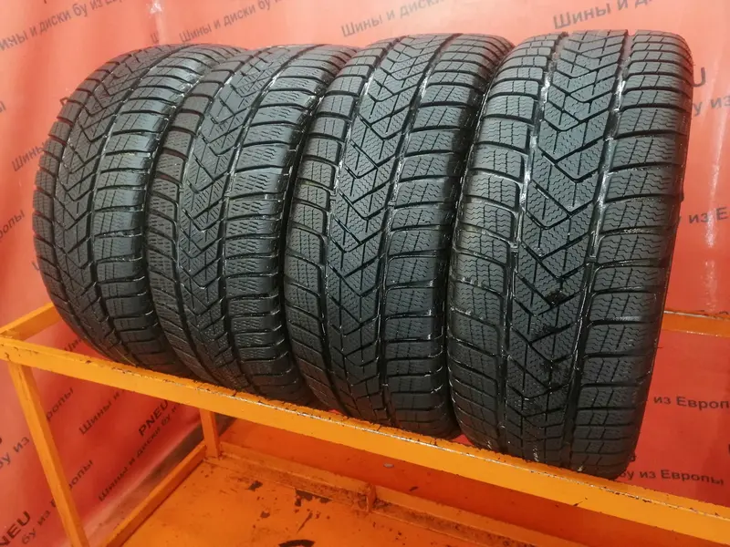 Комплект б/у шин 215/40 R18 Pirelli Winter Sottozero 3