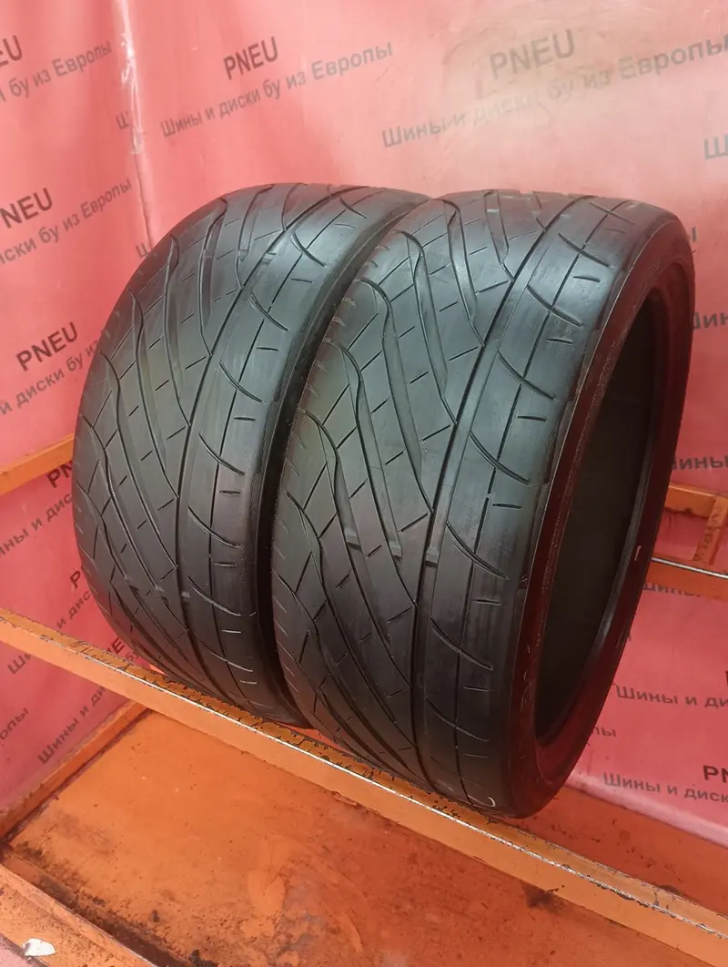 Пара б/у шин 215/40 R18 Yokohama Parada Spec-2 PA01