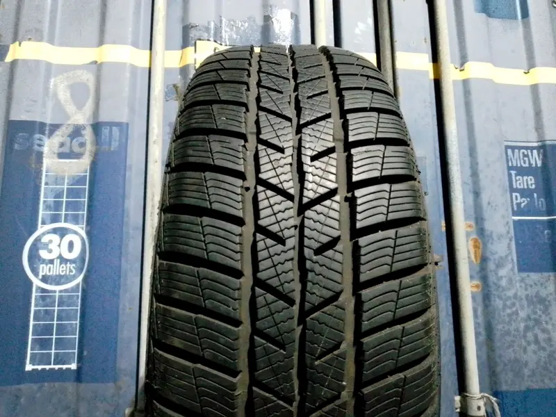 Б/у шина 215/45 R16 Barum Polaris 5