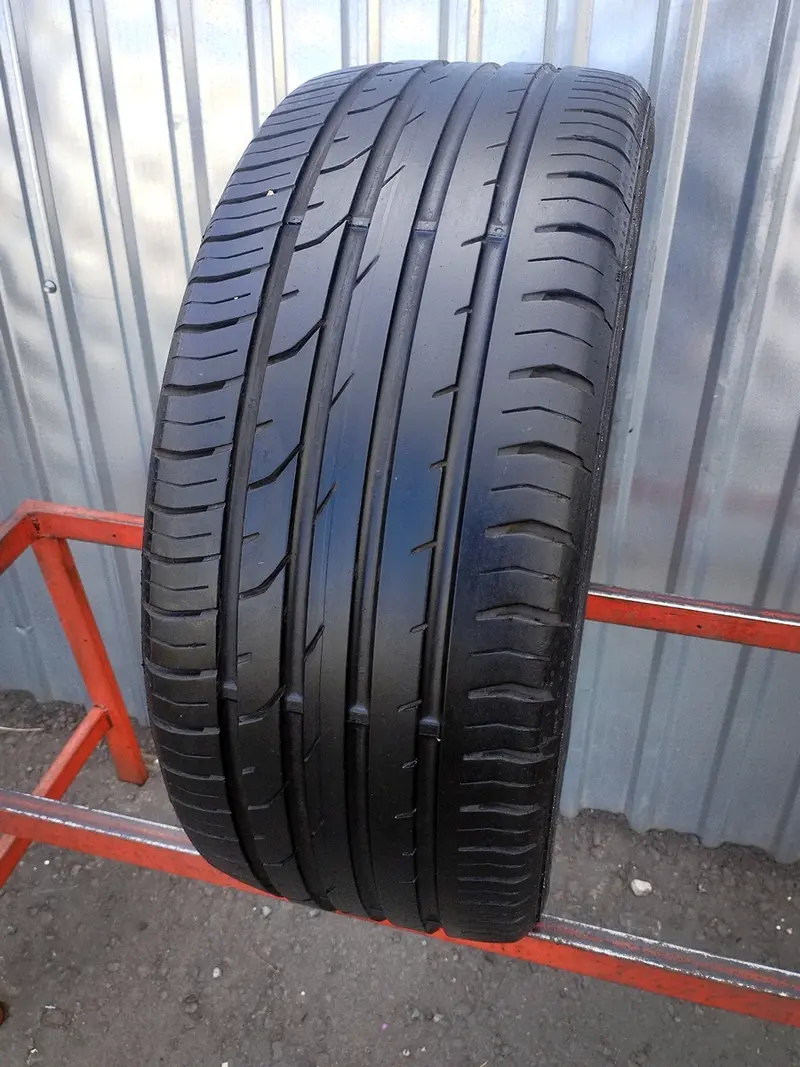 Б/у шина 215/45 R16 Continental ContiPremiumContact 2