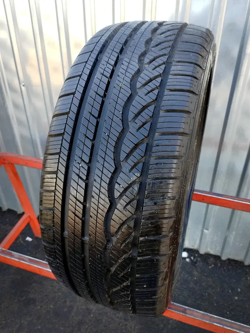 Б/у шина 215/45 R16 Dunlop SP Sport 01 A/S