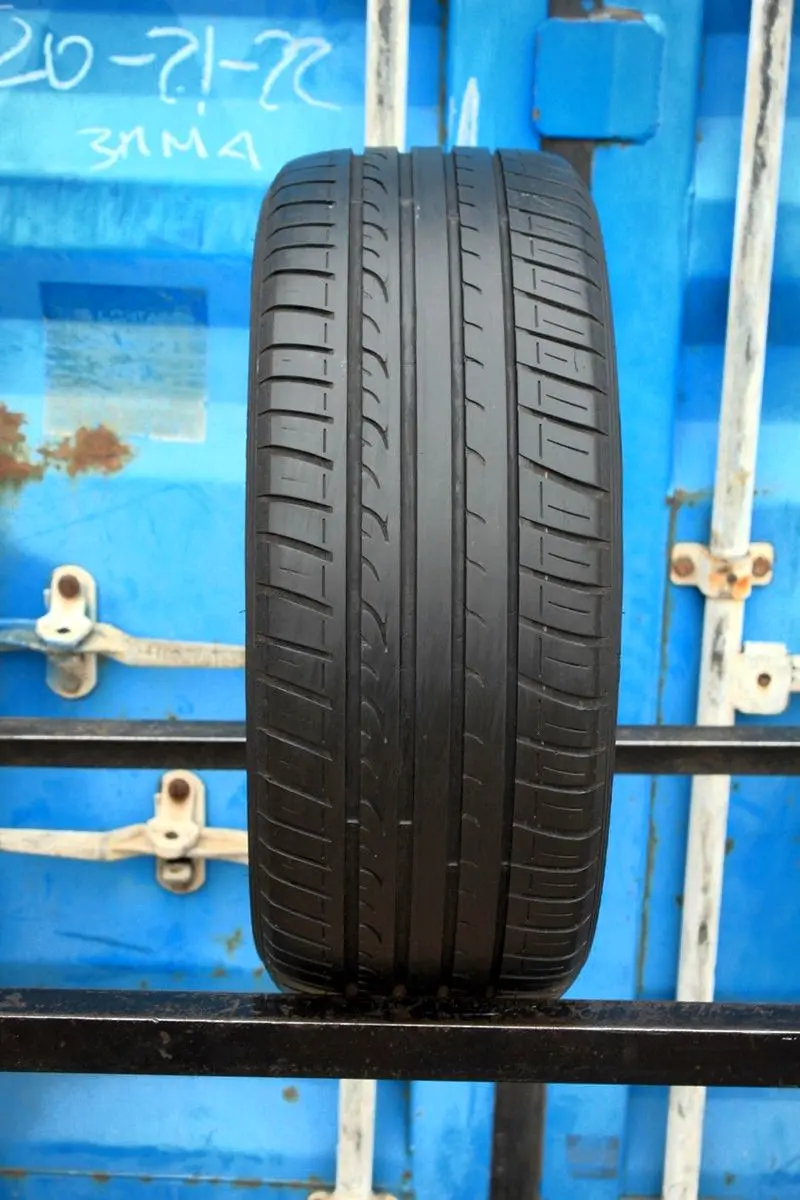 Б/у шина 215/45 R16 Dunlop SP Sport FastResponse RunFlat MOE