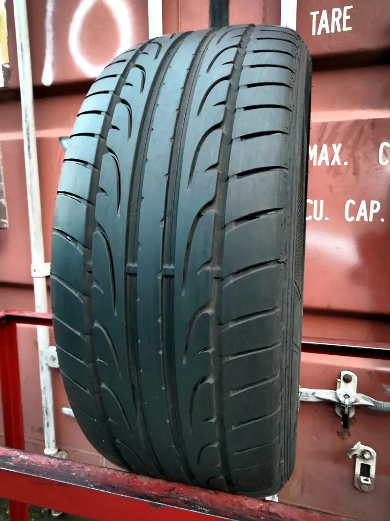 Б/у шина 215/45 R16 Dunlop SP Sport Maxx, фото 1