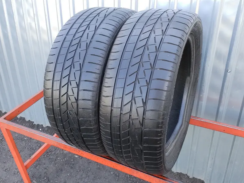 Пара б/у шин 215/45 R16 Goodyear Excellence, фото 1