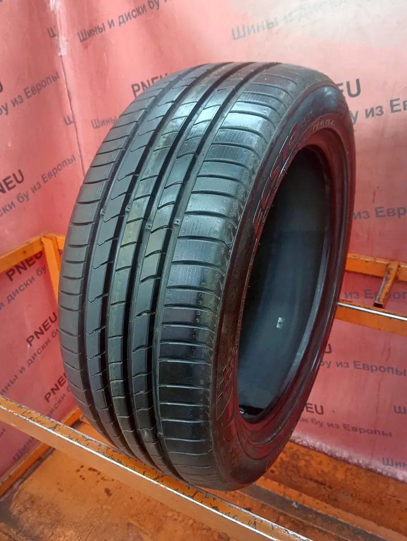 Б/у шина 215/45 R16 Kumho Ecsta HS 51