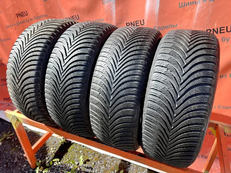 Комплект б/у шин 215/45 R16 Michelin Alpin 5