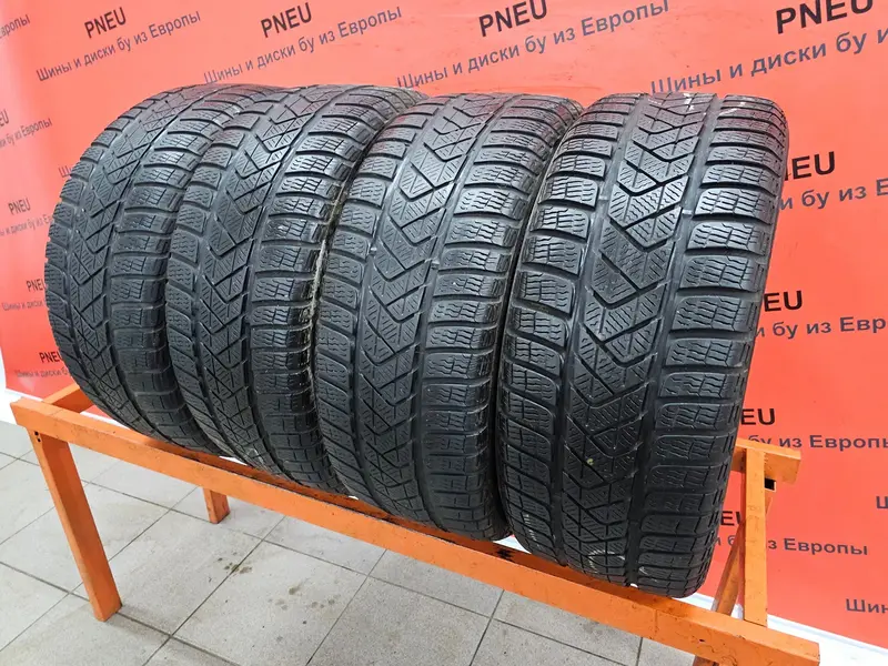 Комплект б/у шин 215/45 R16 Pirelli Winter Sottozero 3