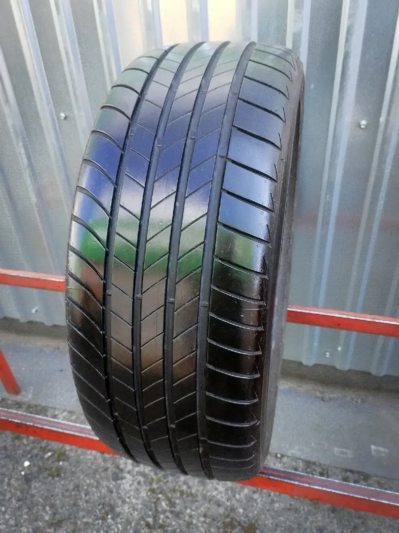 Б/у шина 215/45 R17 Bridgestone Turanza Eco