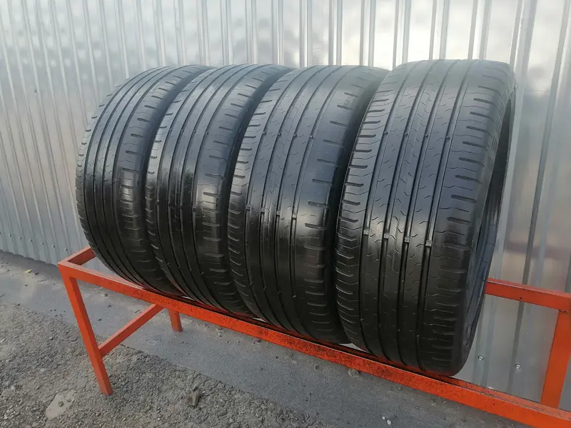 Комплект б/у шин 215/45 R17 Continental ContiEcoContact 5