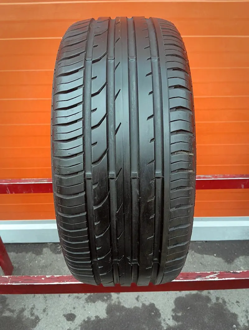 Б/у шина 215/45 R17 Continental ContiPremiumContact 2