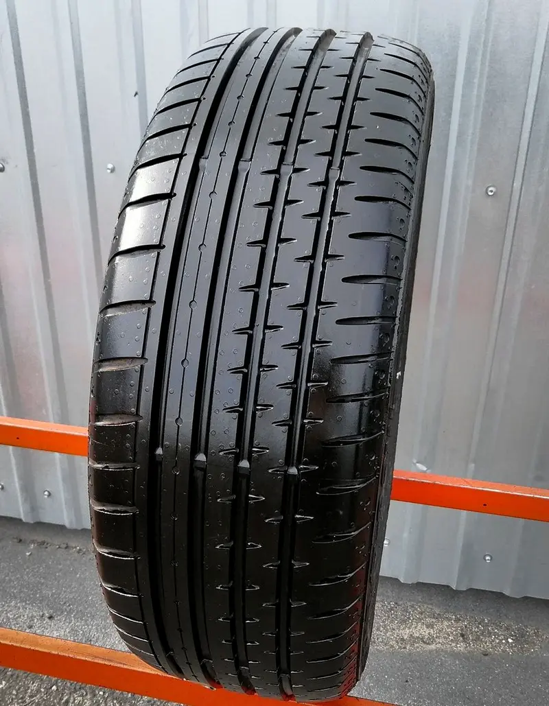 Б/у шина 215/45 R17 Continental ContiSportContact 2