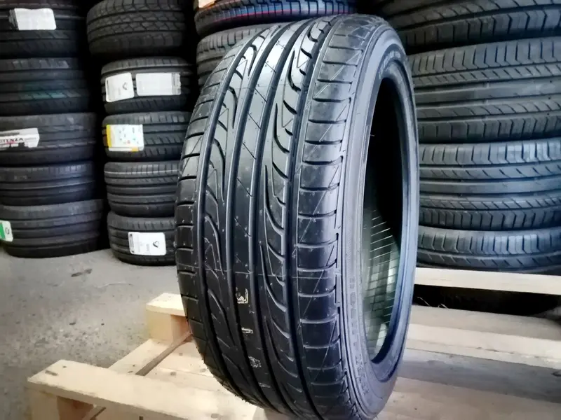 Новая шина 215/45 R17 Dunlop SP Sport LM704