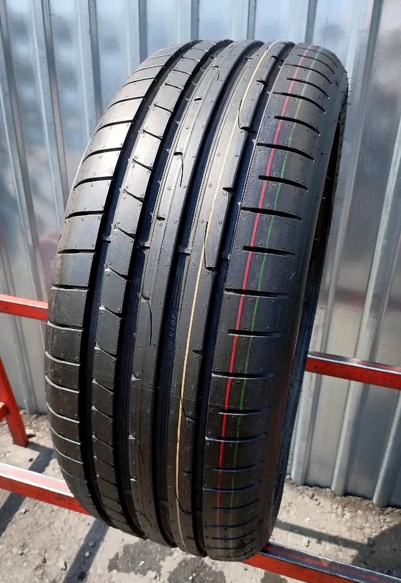 Б/у шина 215/45 R17 Dunlop SP Sport Maxx RT 2, фото 1