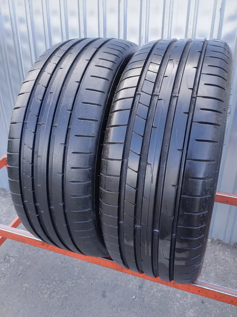 Пара б/у шин 215/45 R17 Dunlop SP Sport Maxx RT 2