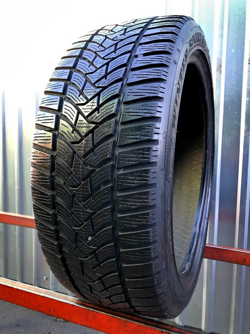 Б/у шина 215/45 R17 Dunlop Winter Sport 5