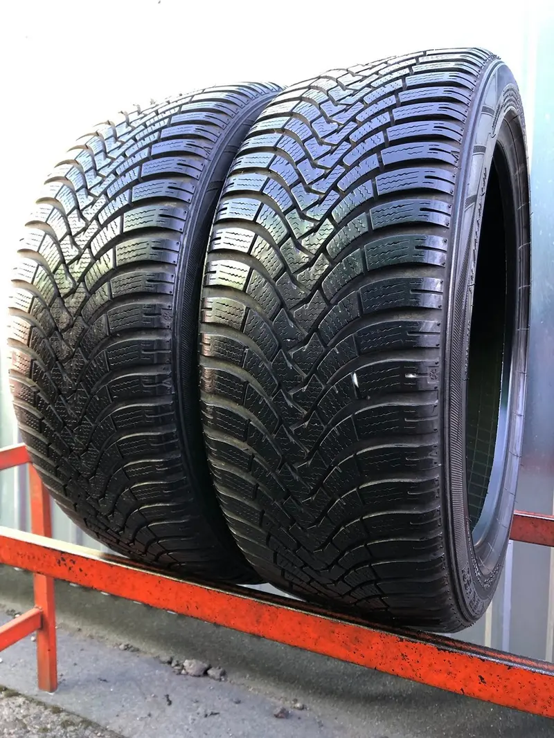 Пара б/у шин 215/45 R17 Falken Eurowinter HS01
