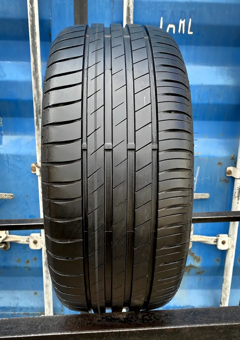Б/у шина 215/45 R17 Goodyear EfficientGrip Performance, фото 1