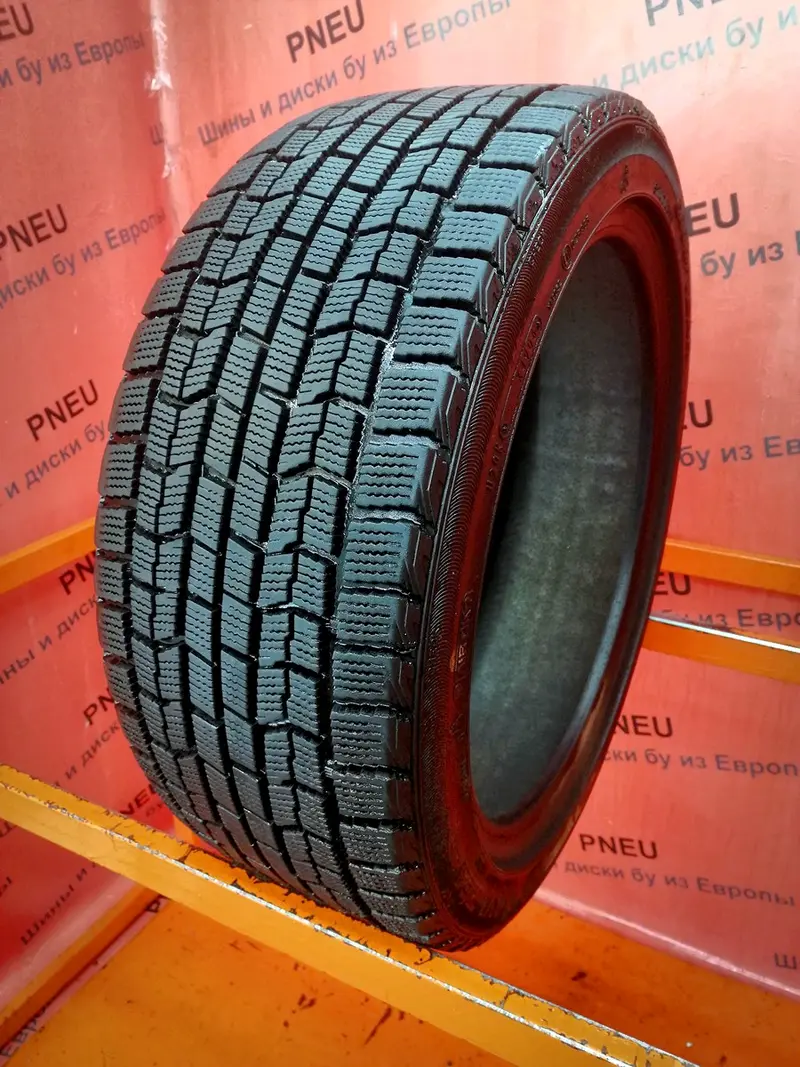 Б/у шина 215/45 R17 Goodyear Ultra Grip Ice Navi Zea Hybrid