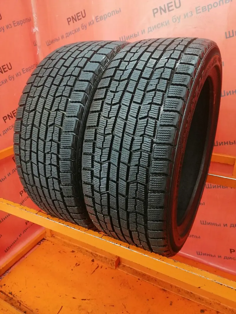 Пара б/у шин 215/45 R17 Goodyear Ultra Grip Ice Navi Zea Hybrid