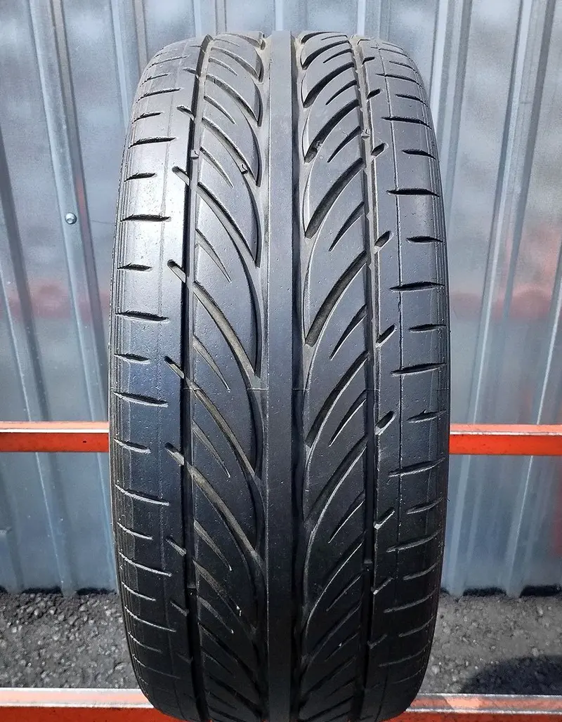 Б/у шина 215/45 R17 Hankook Ventus V12 evo K110