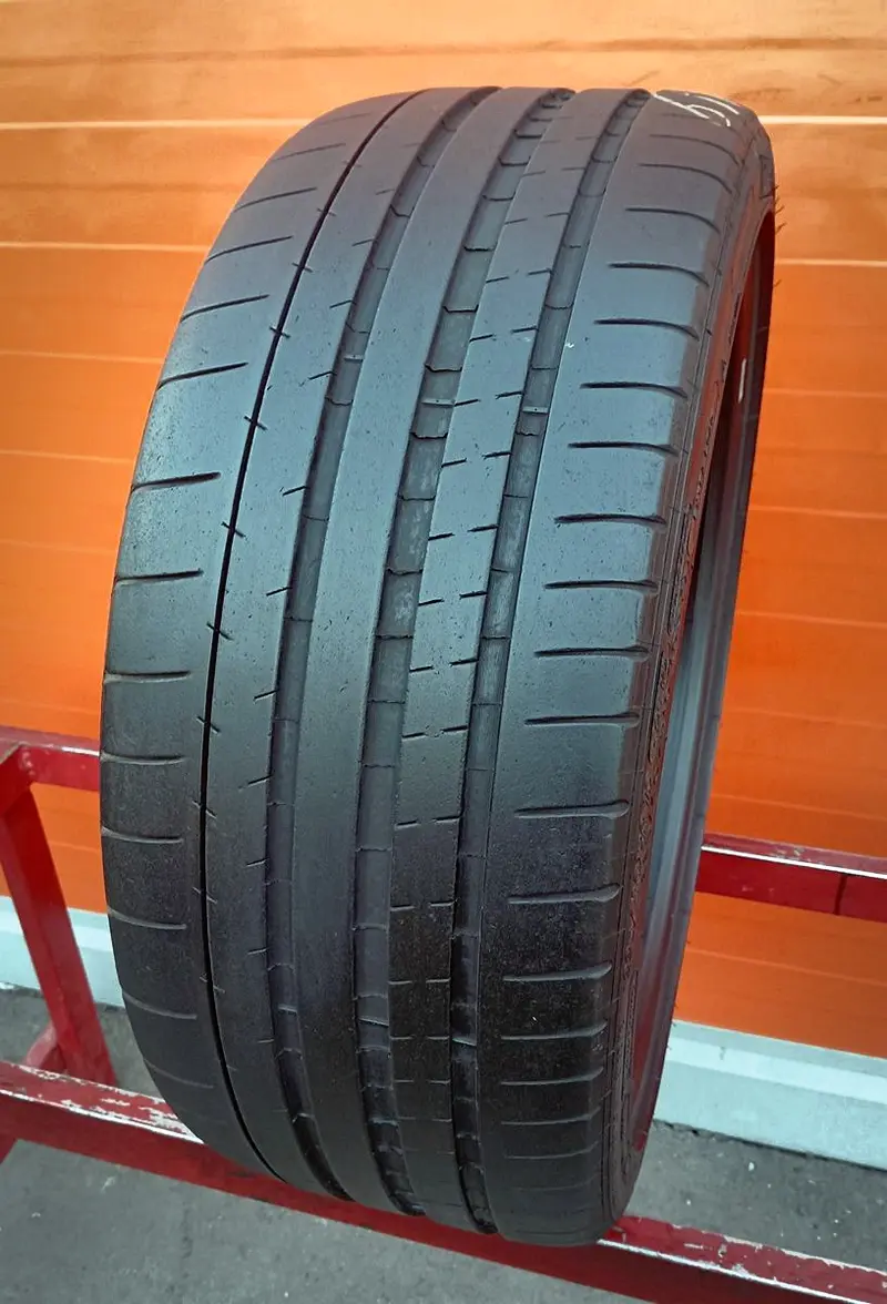 Б/у шина 215/45 R17 Michelin Pilot Super Sport