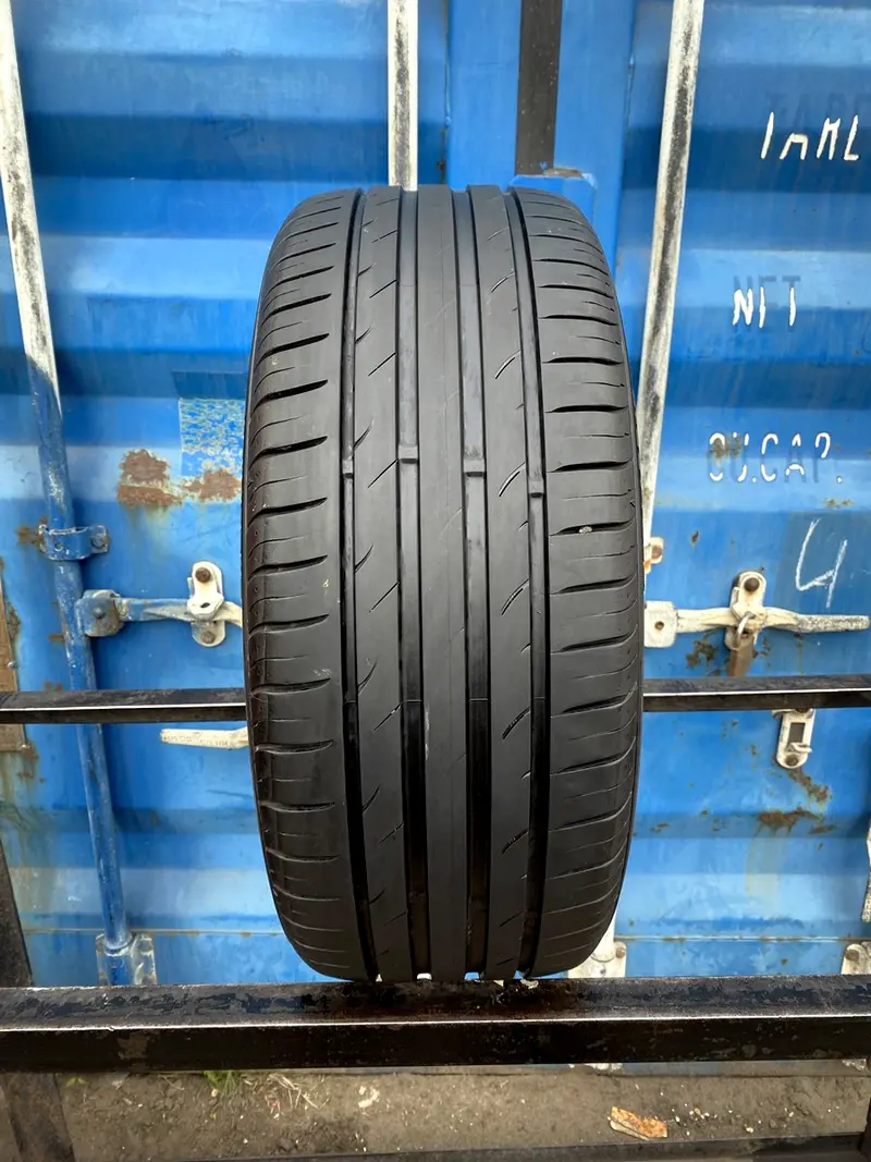 Б/у шина 215/45 R17 Nexen nBlue HD Plus