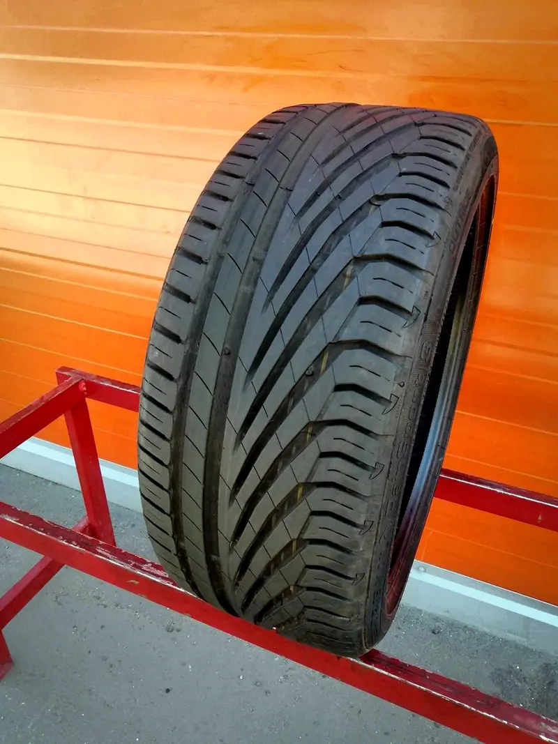 Б/у шина 215/45 R17 Uniroyal Rain Sport 3