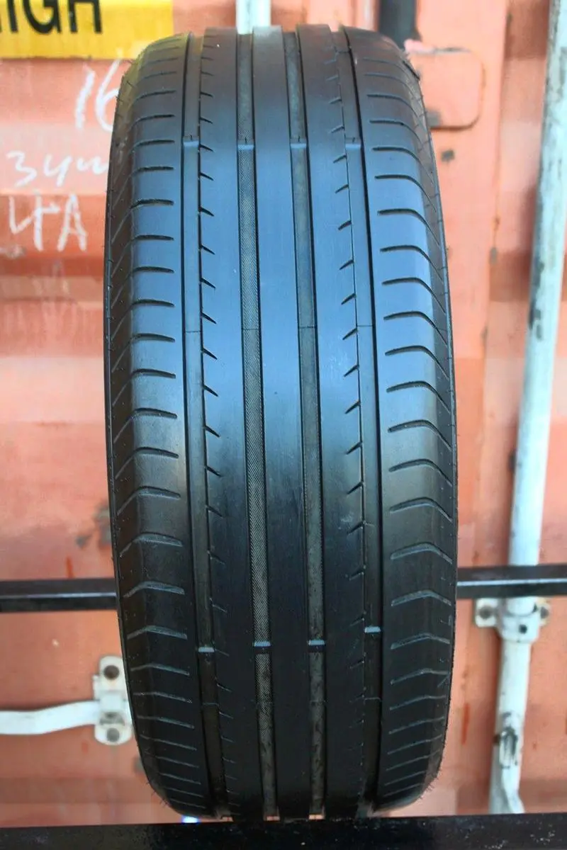 Б/у шина 215/45 R17 Vredestein Ultrac Cento