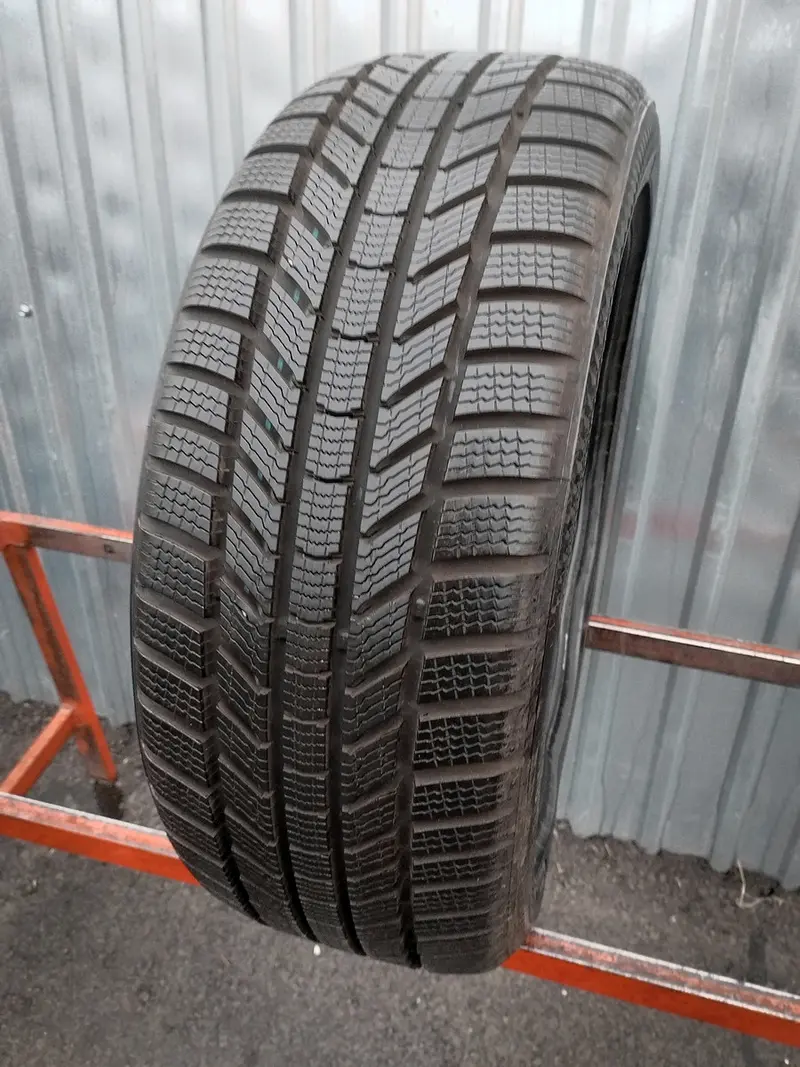 Б/у шина 215/45 R18 Continental ContiWinterContact TS 870 P