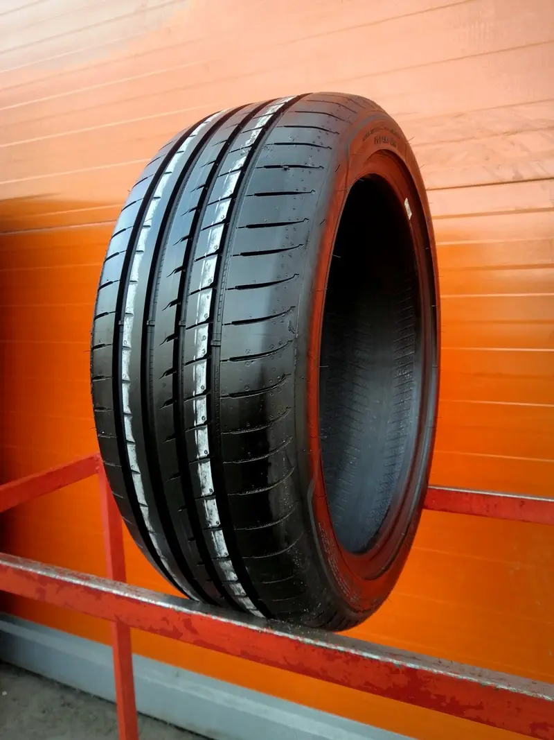 Б/у шина 215/45 R18 Goodyear Eagle F1 Asymmetric 3