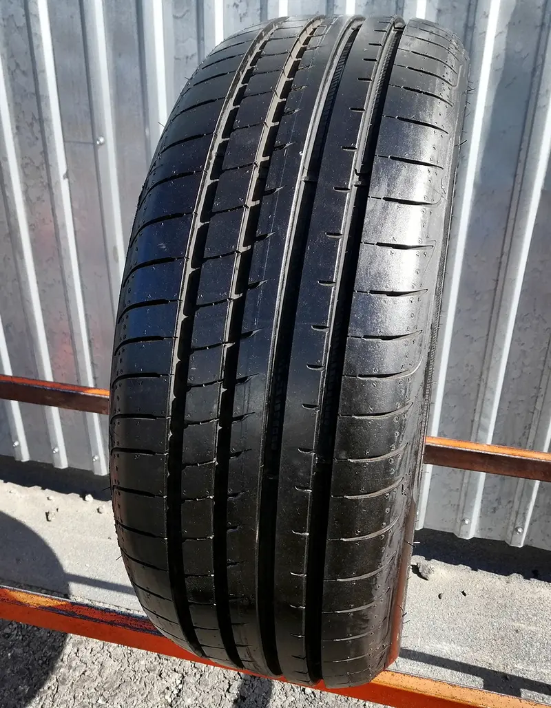 Б/у шина 215/45 R18 Goodyear Eagle F1 Asymmetric 3