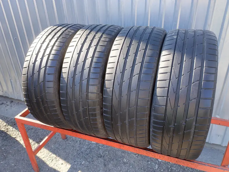 Комплект б/у шин 215/45 R18 Hankook Ventus S1evo 2 K117