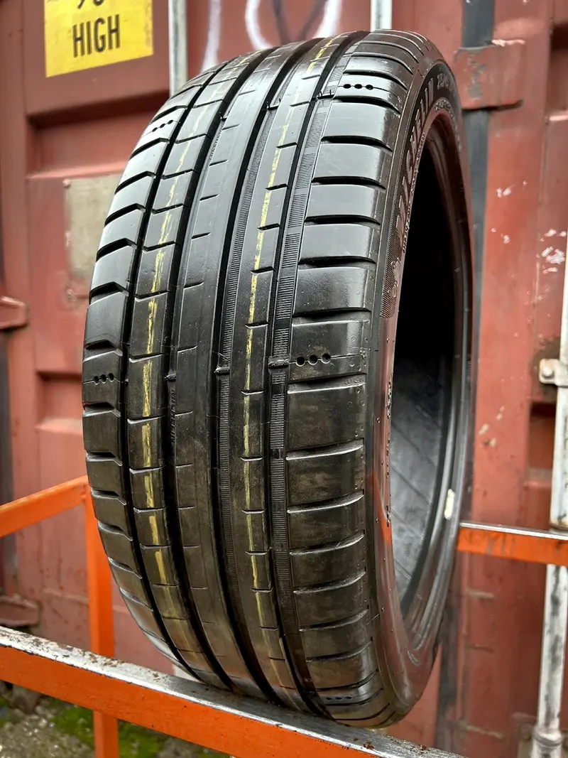 Б/у шина 215/45 R18 Michelin Pilot Sport 5