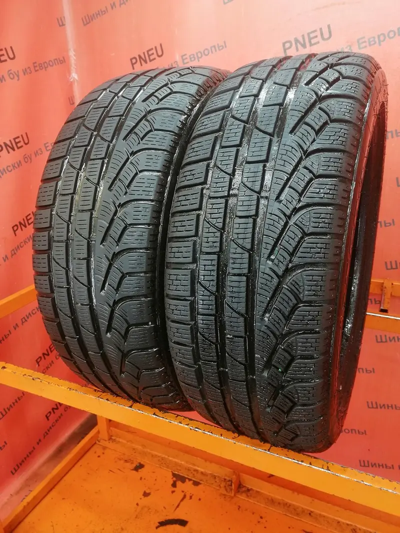 Пара б/у шин 215/45 R18 Pirelli Winter 240 Sottozero 2