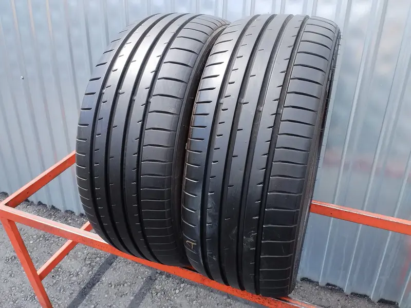 Пара б/у шин 215/45 R18 Toyo Proxes R51A