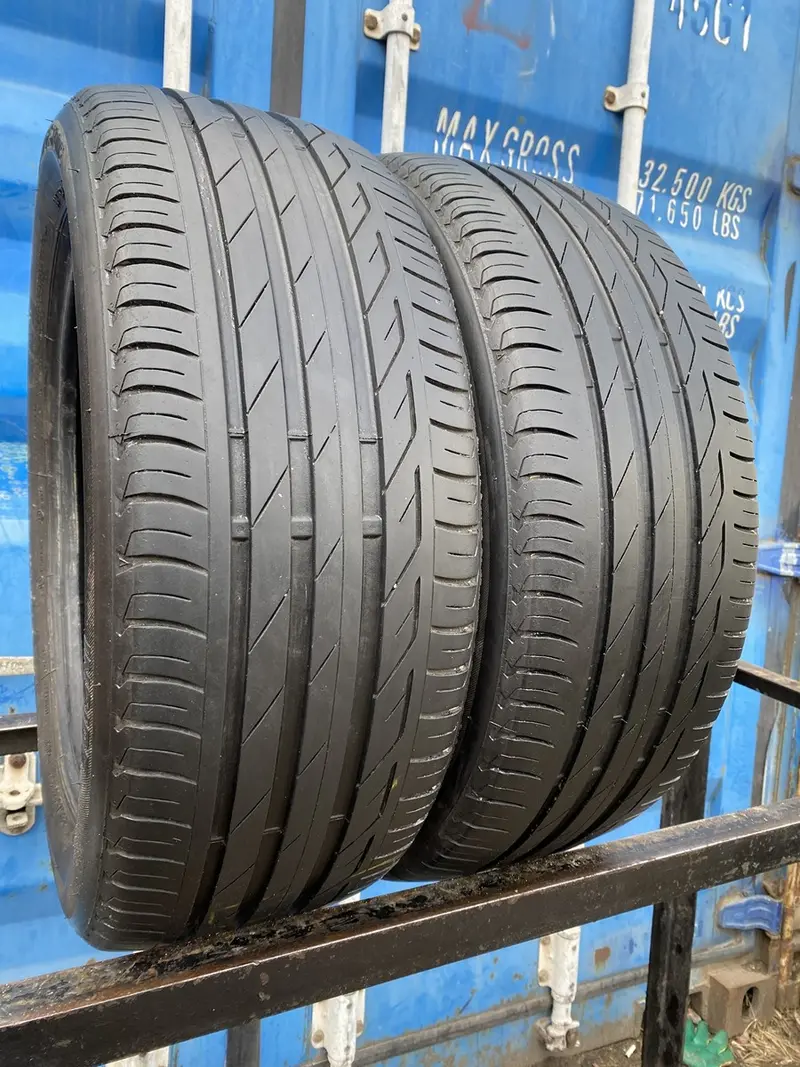 Пара б/у шин 215/50 R17 Bridgestone Turanza T001