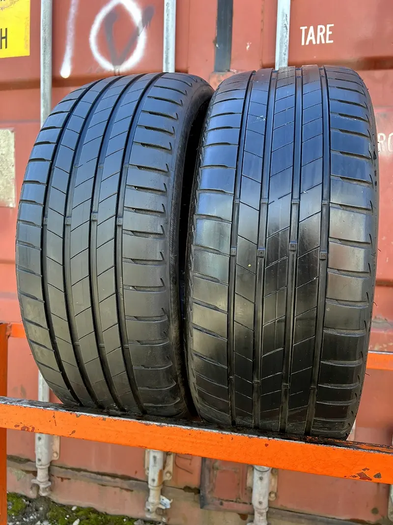 Пара б/у шин 215/50 R17 Bridgestone Turanza T005