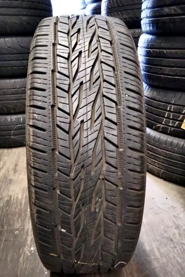 Б/у шина 215/50 R17 Continental ContiCrossContact LX 2