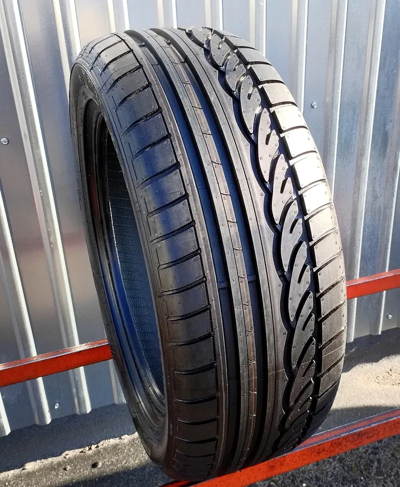 Б/у шина 215/50 R17 Dunlop SP Sport 01
