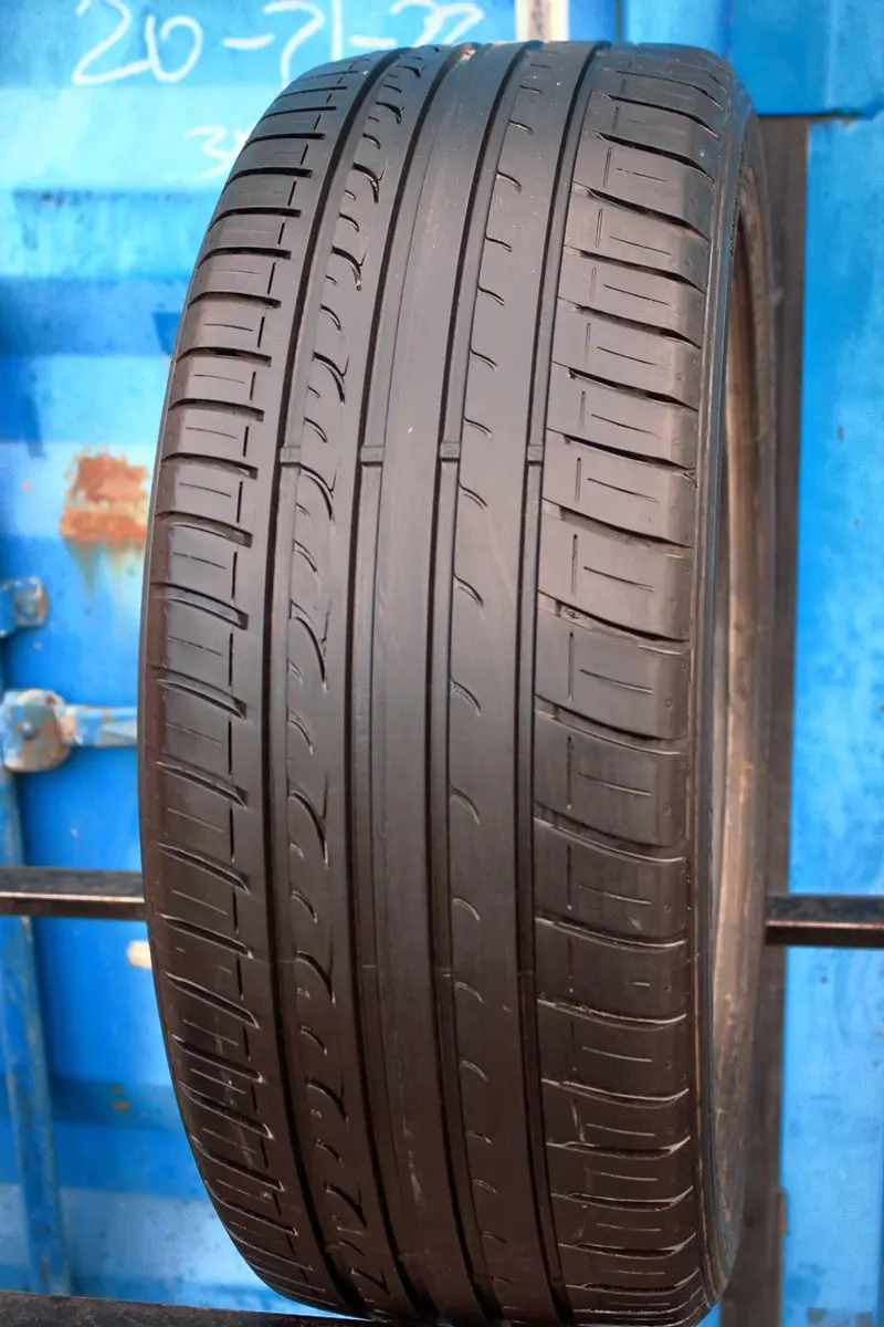 Б/у шина 215/50 R17 Dunlop SP Sport FastResponse
