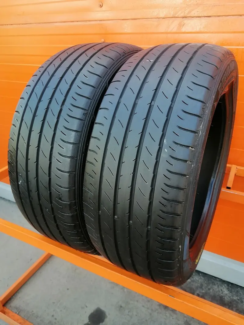 Пара б/у шин 215/50 R17 Dunlop SP Sport Maxx 050